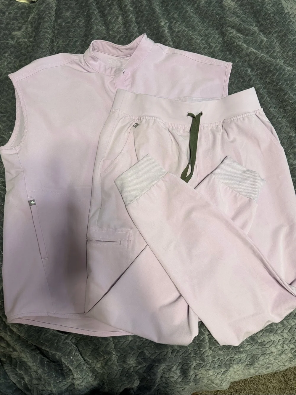Figs Pale Lilac Jogger Pants & Sleeveless Vest Set